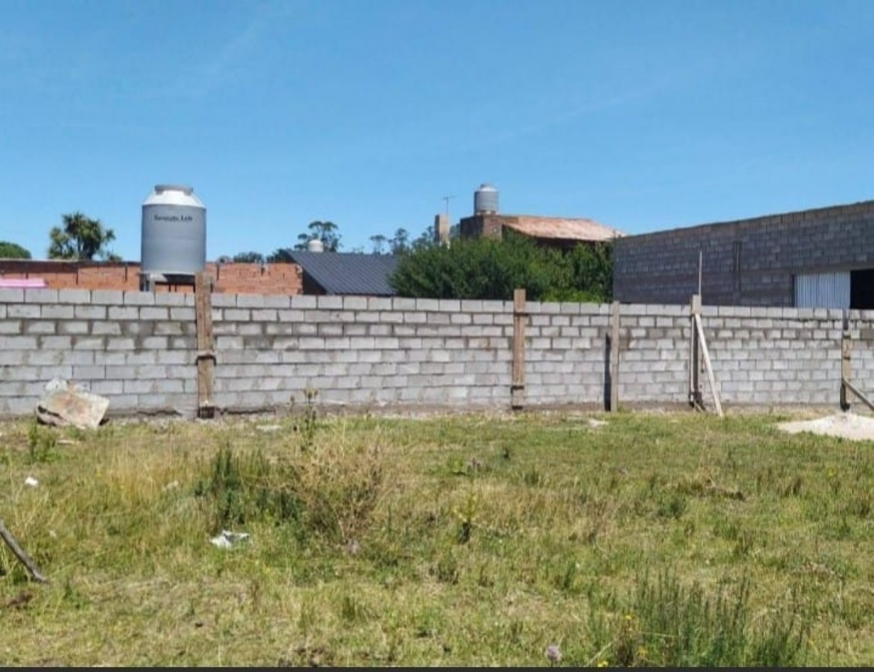 VENTA DOS GALPONES JORGE NEWBERY Y CALLE 433 
