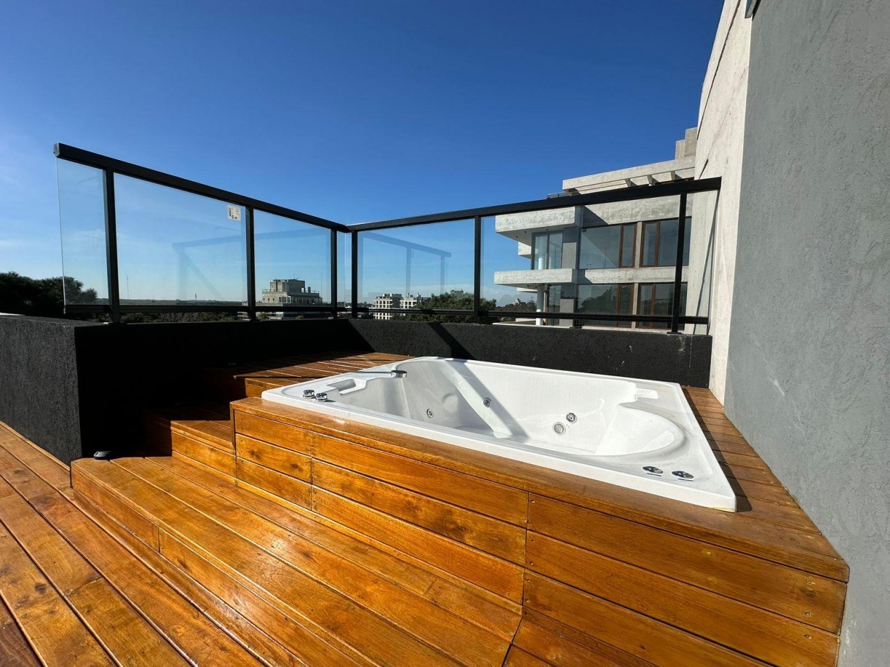 DEPARTAMENTO POSITIVE TOWER III Y IV PINAMAR 3 AMB FRENTE COCHERA CUBIERTA 