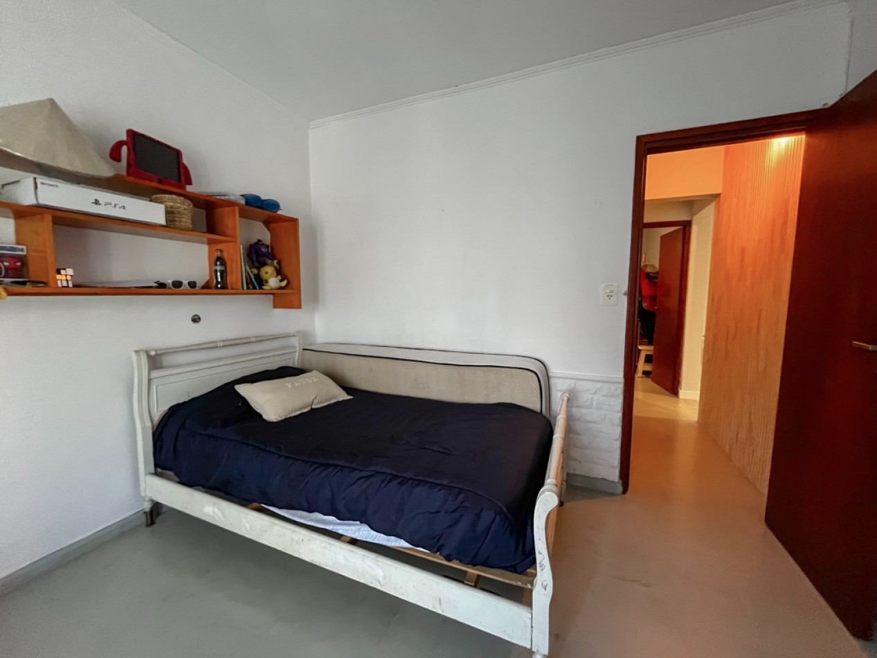 VENTA CASA 4 AMBIENTES LOS PINARES JARDIN PISCINA CLIMATIZADA 