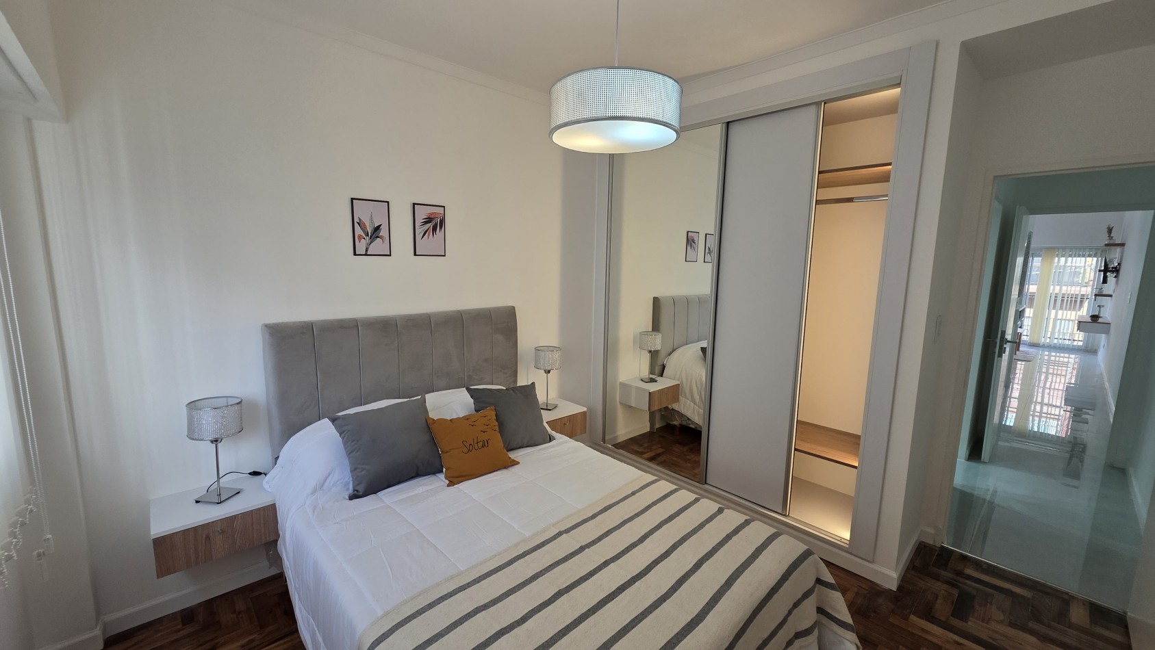 VENTA DEPARTAMENTO 2 AMBIENTES AL FRENTE CON BALCON PLAZA COLON 