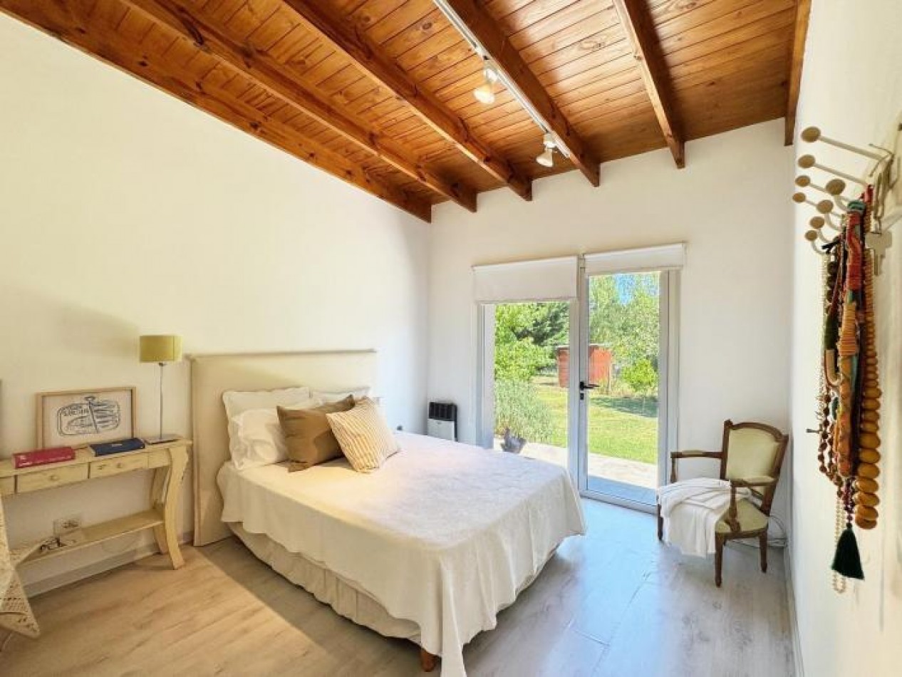 VENTA CASA 4 AMBIENTES ACANTILADOS 