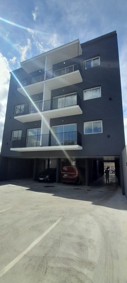 DEPARTAMENTO 2 AMB CONTRAFRENTE CON BALCON VILLA PRIMERA COCHERA 