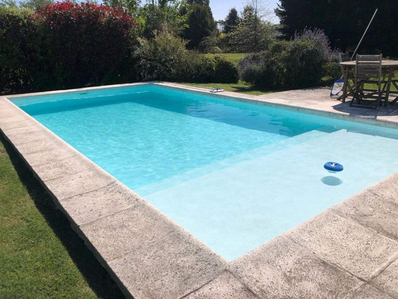 ALQUILER 24 MESES CASA 5 AMBIENTES  RUMENCO PISCINA JARDIN