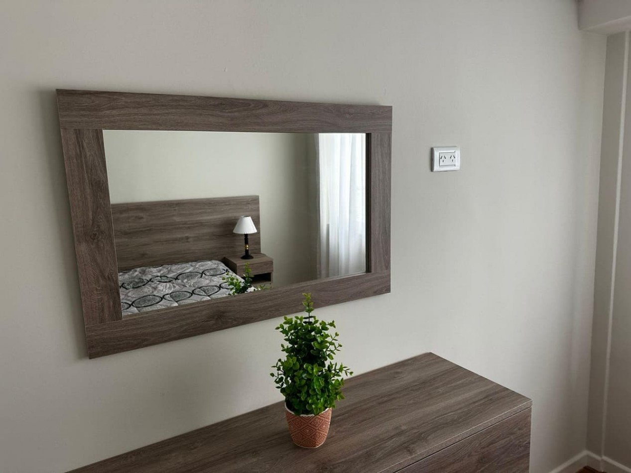 VENTA DEPARTAMENTO DOS AMBIENTESAL FRENTE CON BALCON RECICLADO CENTRO 
