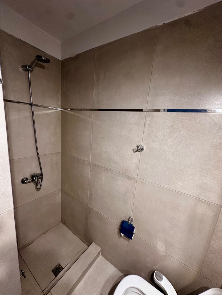 VENTA DEPARTAMENTO UN AMBIENTE EXTERNO RECICLADO ZONA ALDREY 