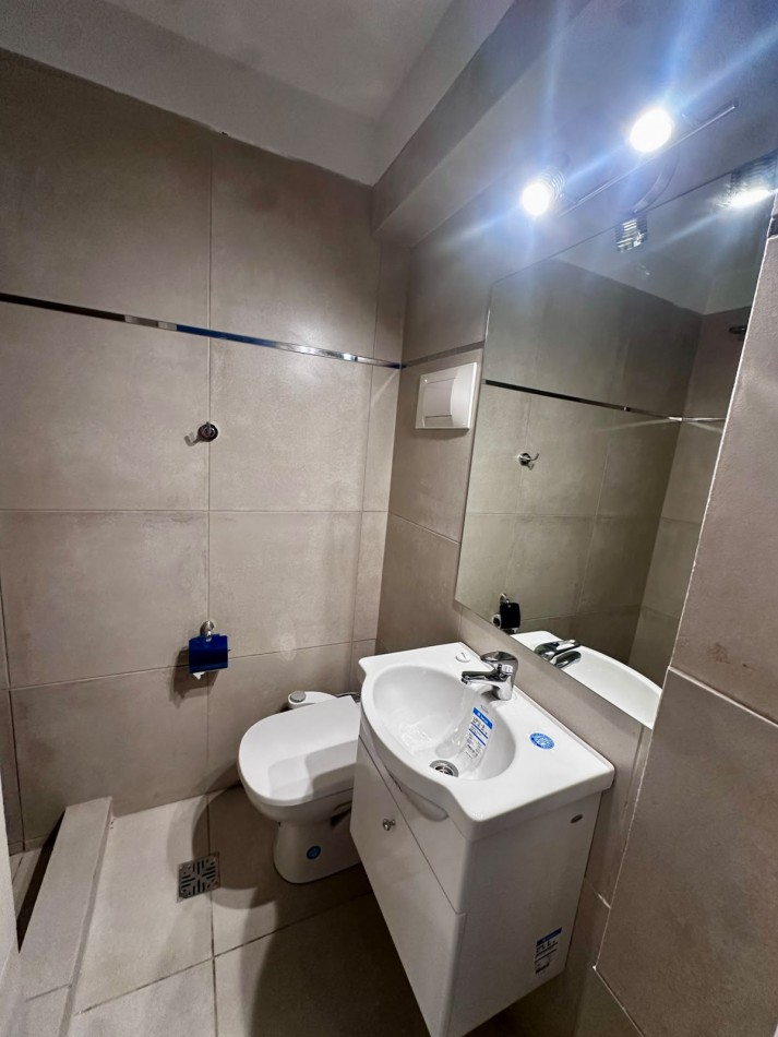 VENTA DEPARTAMENTO UN AMBIENTE EXTERNO RECICLADO ZONA ALDREY 