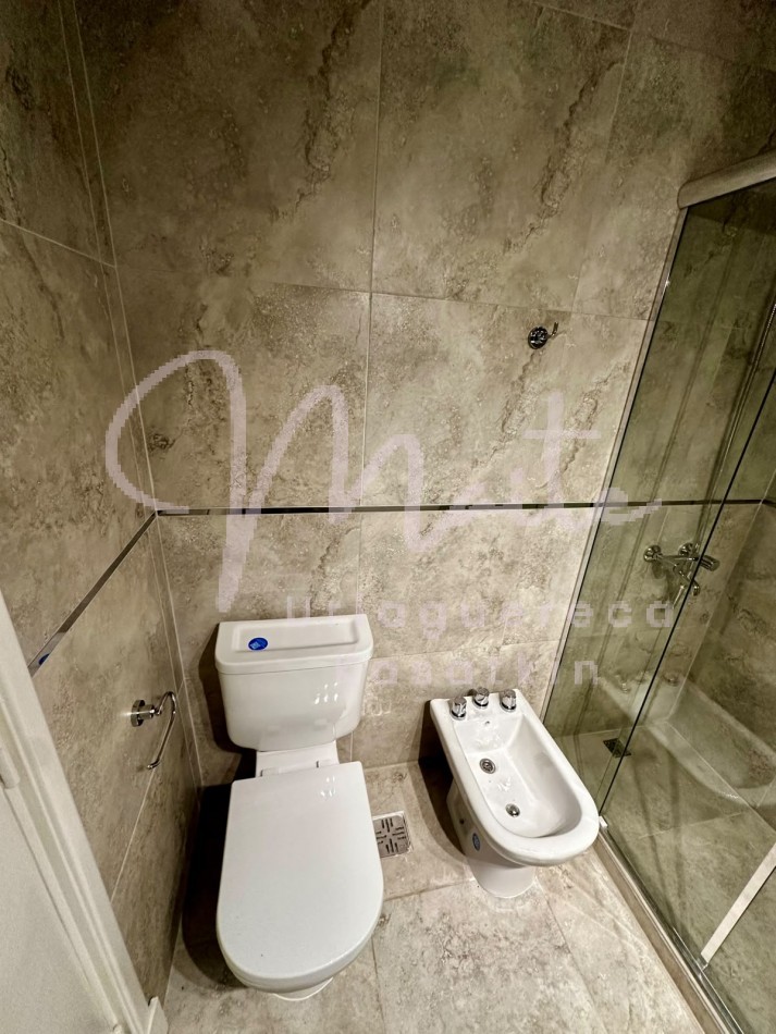 VENTA DEPARTAMENTO 3 AMBIENTES EXTERNO CON BALCON RECICLADO PLAZA MITRE 