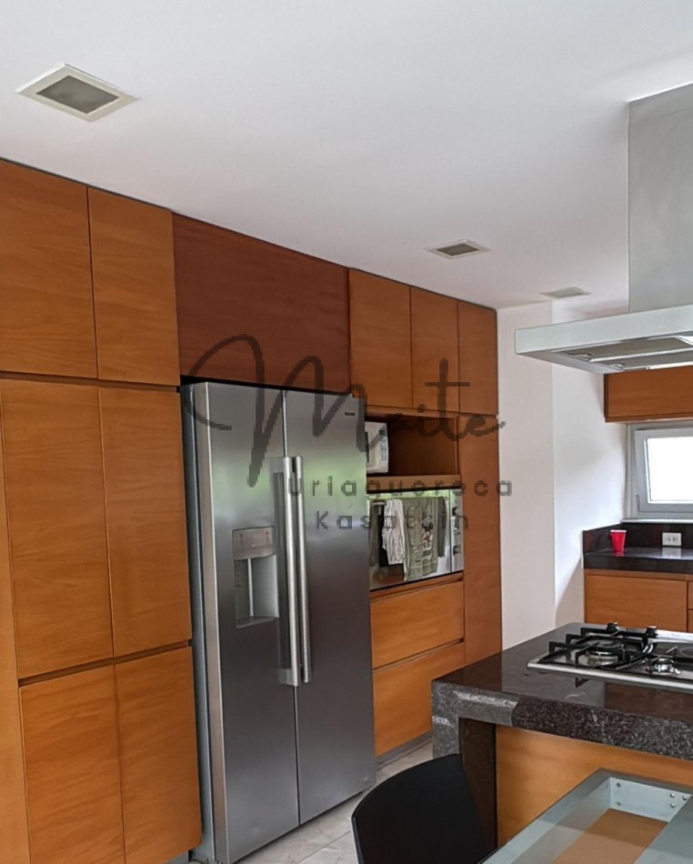 CASA 5 AMBIENTES BARRIO PRIVADO RUMENCO