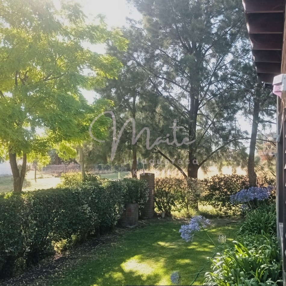 VENTA CASA 4 AMBIENTES ACANTILADOS 