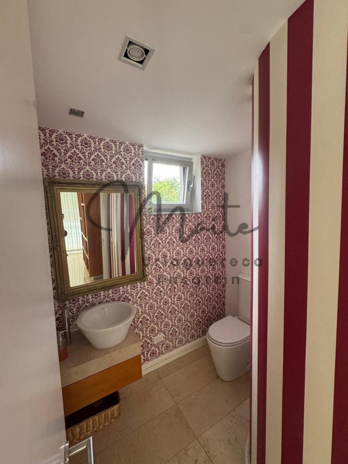 CASA 5 AMBIENTES BARRIO PRIVADO RUMENCO