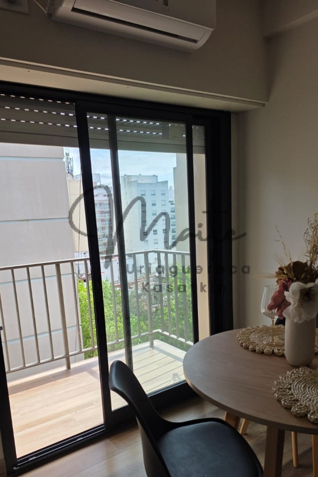 ALQUILER  24 MESES MONOAMBIENTE EXTERNO AMOBLADO Y EQUIPADO  PLAZA MITRE