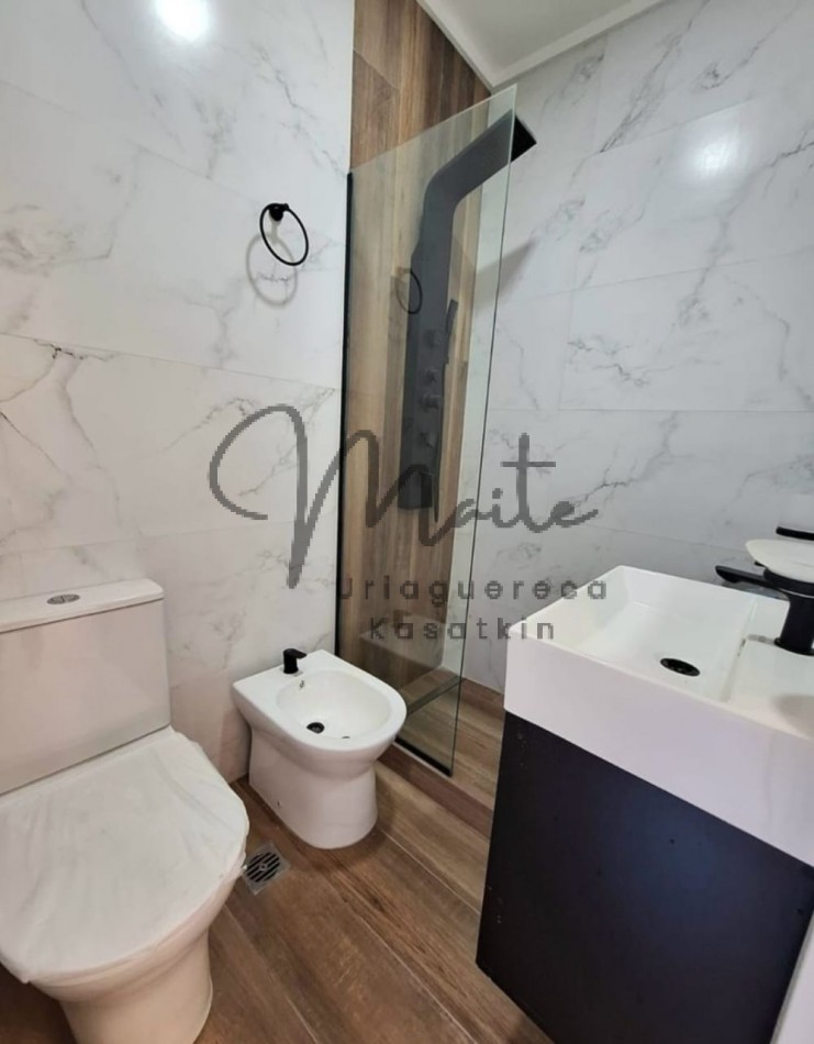 ALQUILER  24 MESES MONOAMBIENTE EXTERNO AMOBLADO Y EQUIPADO  PLAZA MITRE