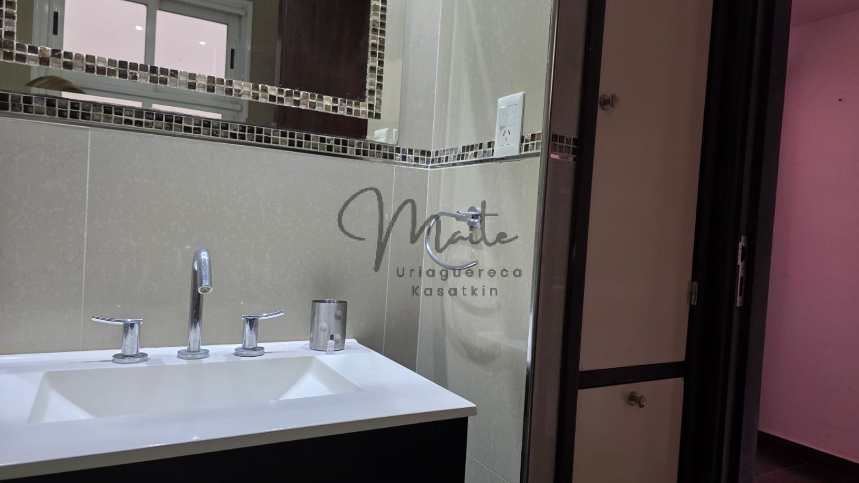 DEPARTAMENTO 3 AMBIENTES CON PATIO PLAZA MITRE 