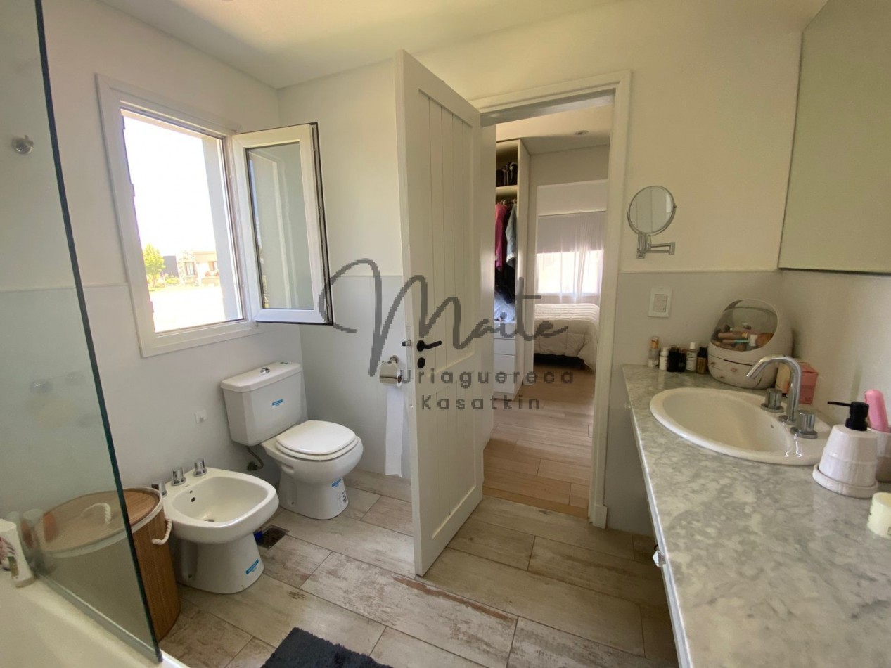 ALQUILER TEMPORARIO RUMENCO JOVEN 