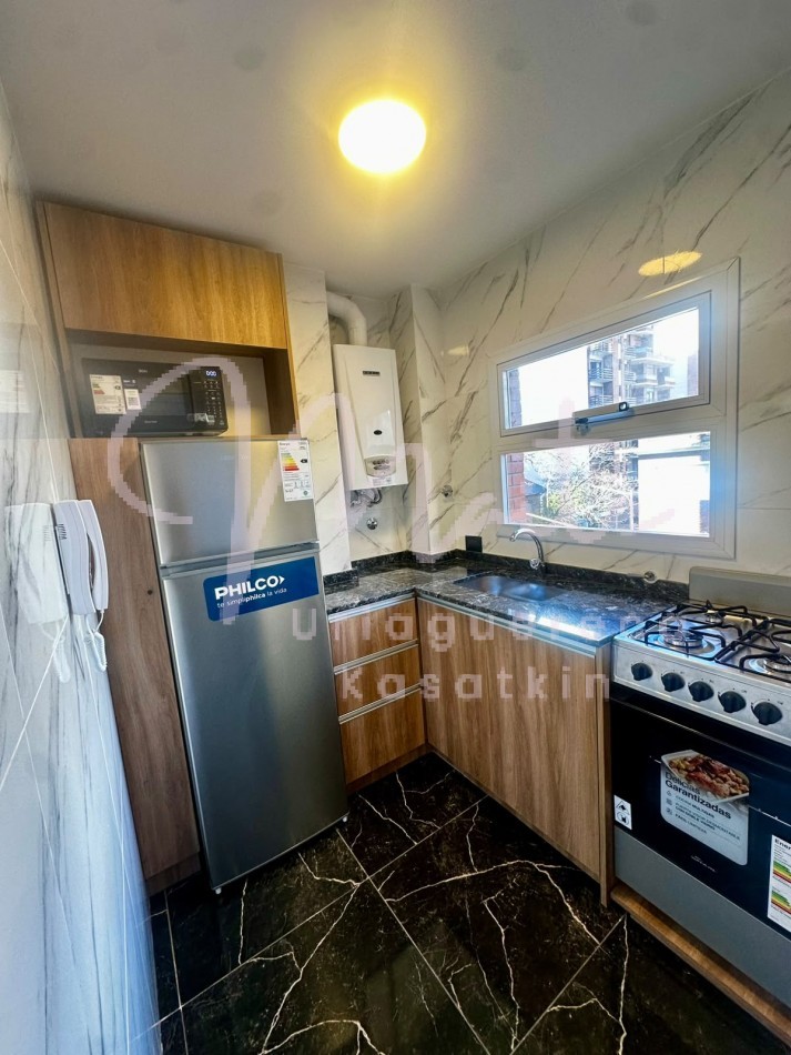 VENTA DEPARTAMENTO 3 AMBIENTES EXTERNO CON BALCON RECICLADO PLAZA MITRE 