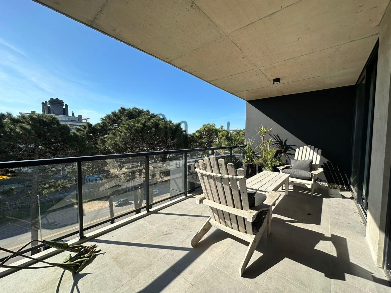 DEPARTAMENTO 3 AMBIENTES POSITIVE TOWER III Y IV PINAMAR FRENTE COCHERA CUBIERTA 