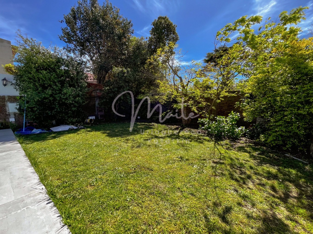 VENTA CASA 4 AMBIENTES LOS PINARES JARDIN PISCINA CLIMATIZADA 