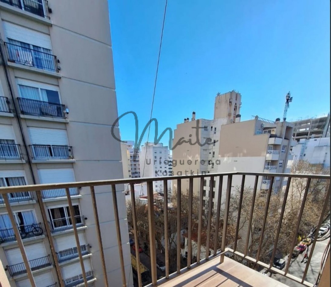 ALQUILER  24 MESES MONOAMBIENTE EXTERNO AMOBLADO Y EQUIPADO  PLAZA MITRE