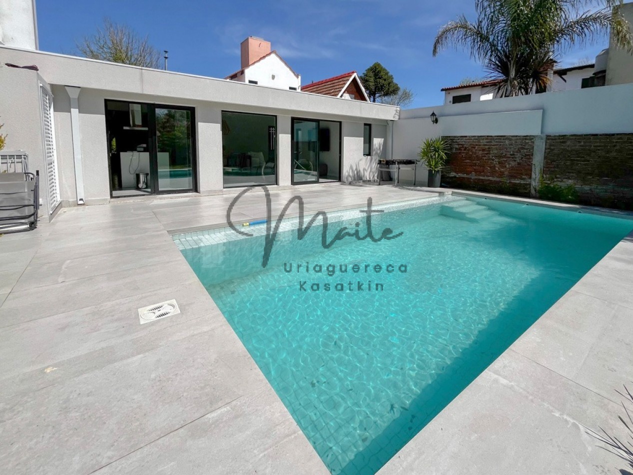 VENTA CASA 4 AMBIENTES LOS PINARES JARDIN PISCINA CLIMATIZADA 