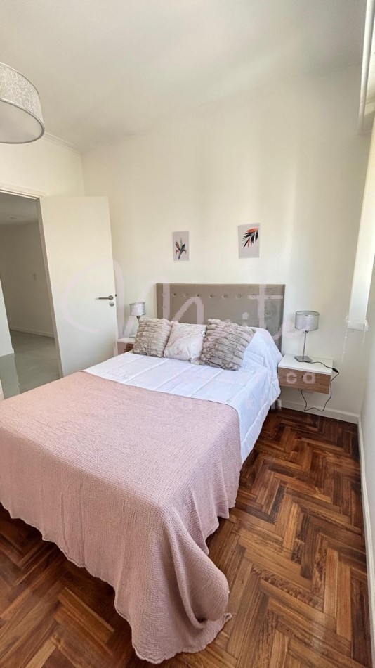 VENTA DEPARTAMENTO 3 AMBIENTES AL FRENTE CON BALCON RECICLADO ZONA PLAZA COLON