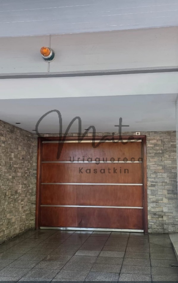 DEPARTAMENTO 3 AMBIENTES CON PATIO PLAZA MITRE 