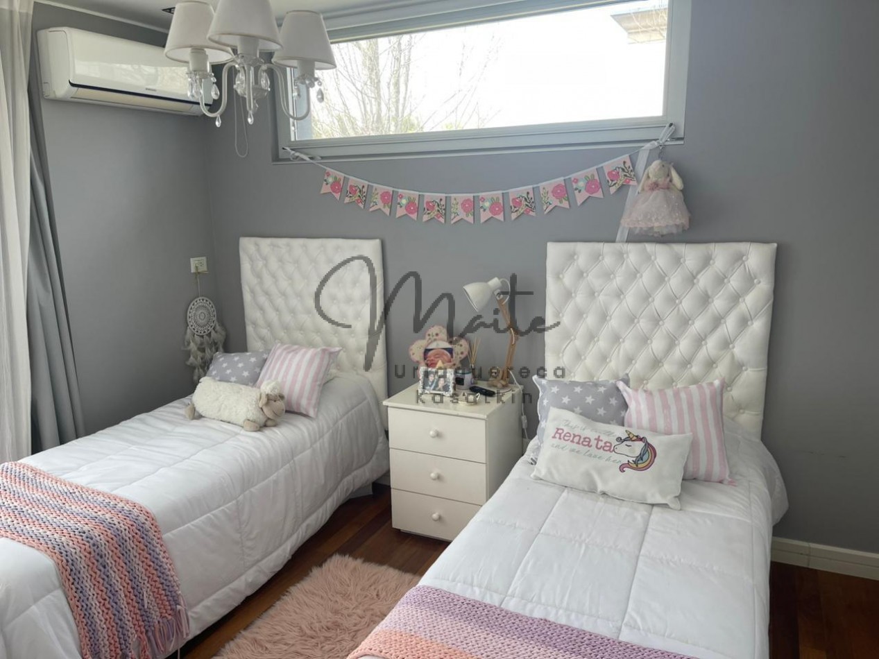 CASA 5 AMBIENTES BARRIO PRIVADO RUMENCO