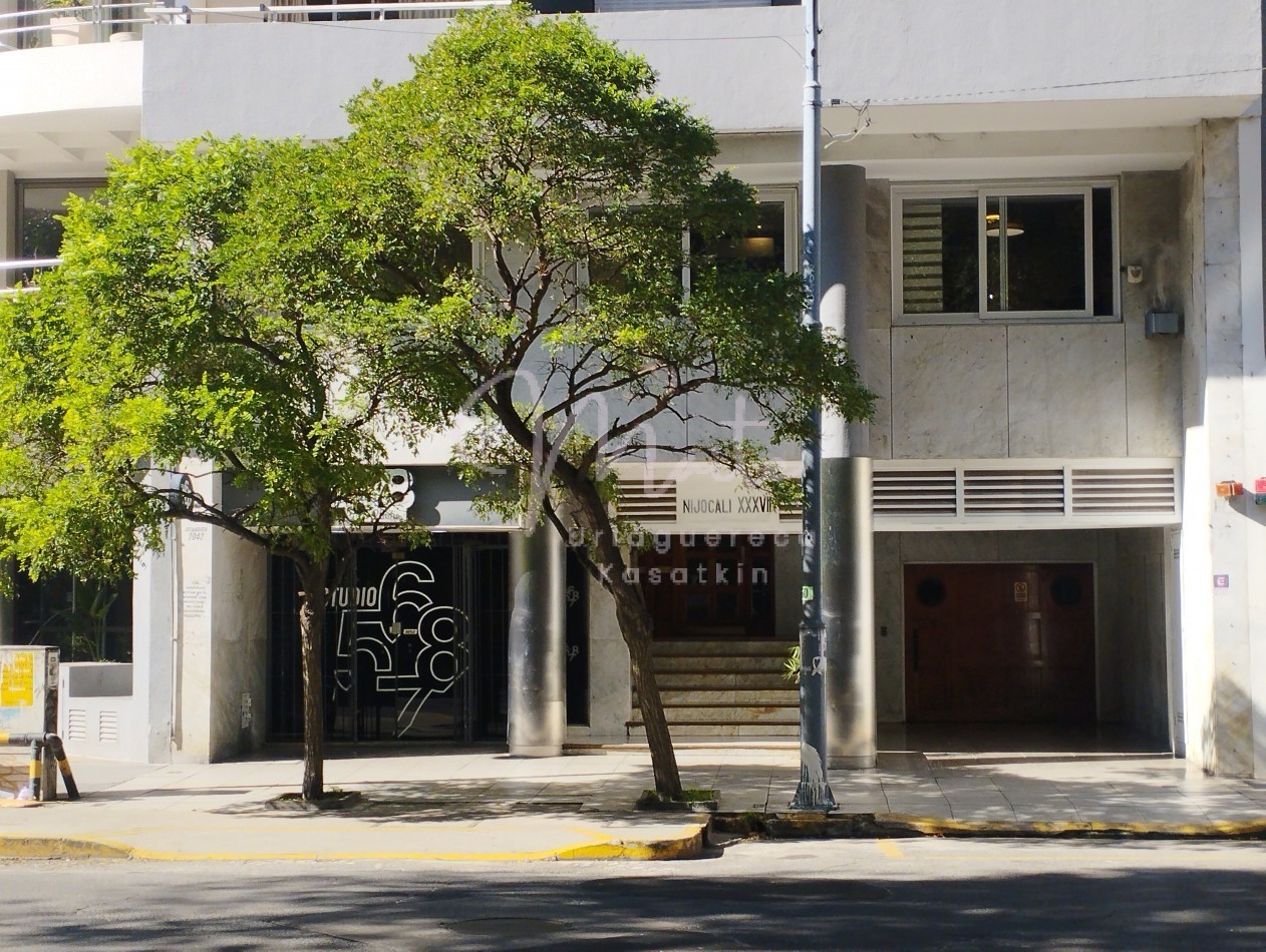 ALQUILER 24 MESES DEPARTAMENTO 2 AMBIENTES CON BALCON AL FRENTE ZONA CENTRO 