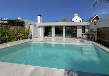 VENTA CASA 4 AMBIENTES LOS PINARES JARDIN PISCINA CLIMATIZADA 