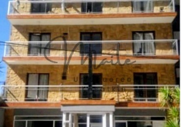VENTA HOTEL ZONA LA PERLA  IDEAL INVERSORES 